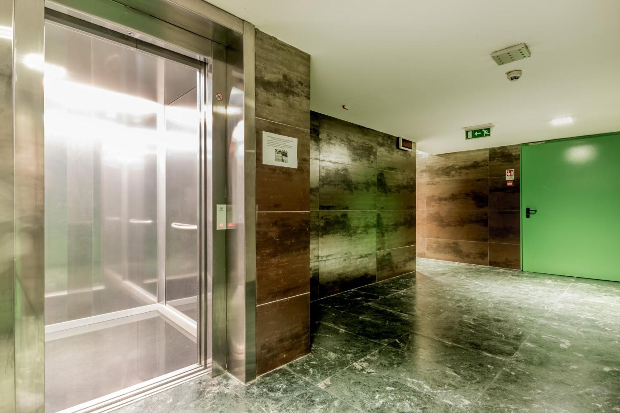 Attico Nel Cuore Di Roma Con Box Privato Per Auto Bagian luar foto